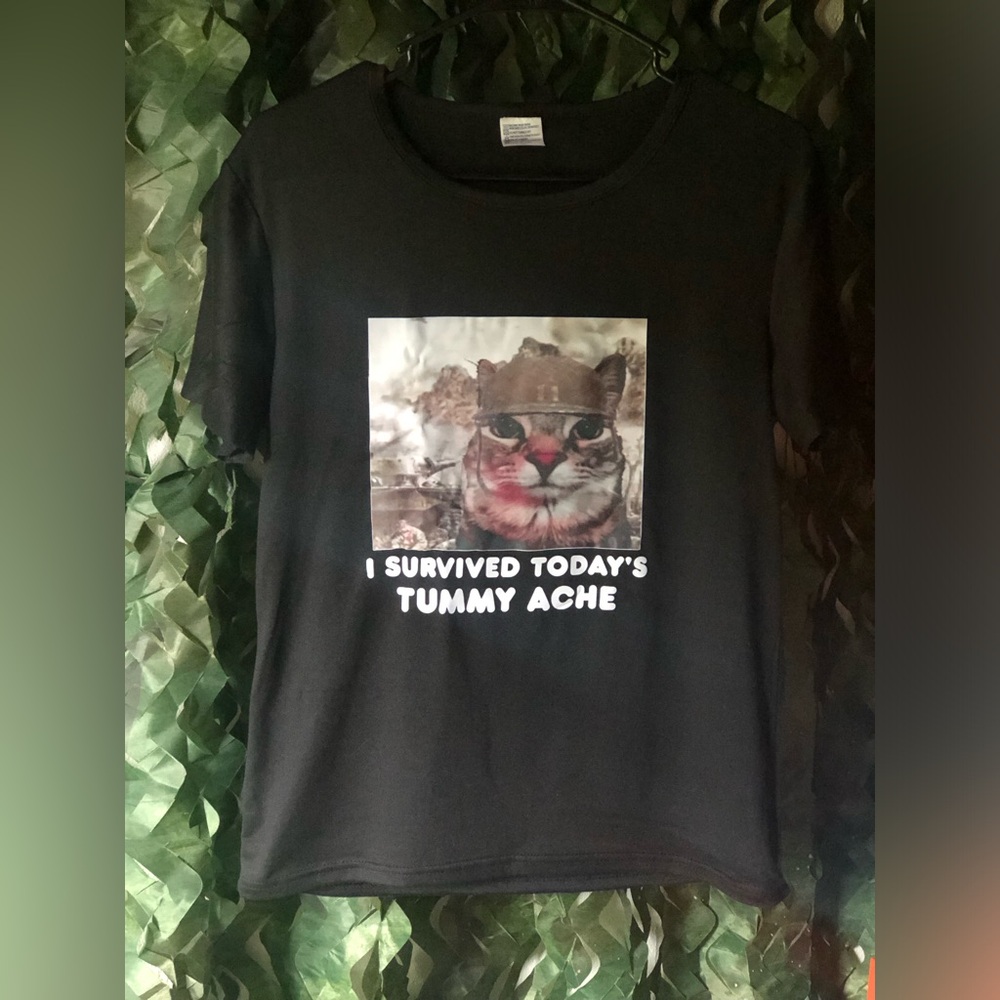 Black Cat Graphic T-Shirt